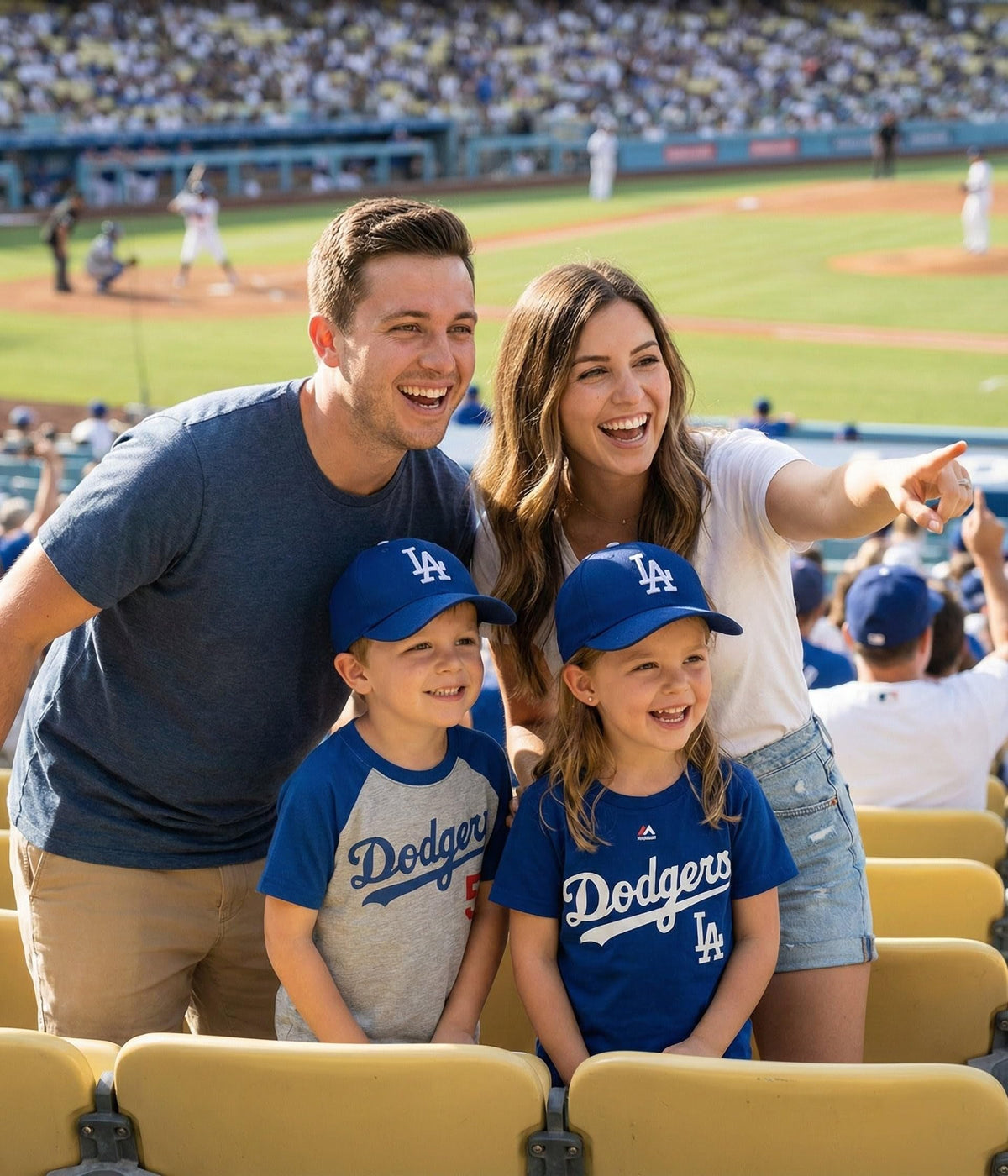 Los Angeles Dodgers Baseball Youth Hat Blue MVP Cap with Complementary Pin for Boys and Girls