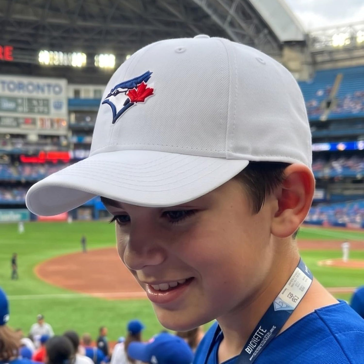 Toronto Blue Jays White MVP Hat Embroidered Baseball Cap for Boys and Girls